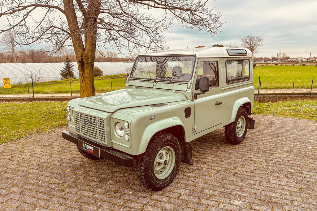 Land Rover Defender TDI 200